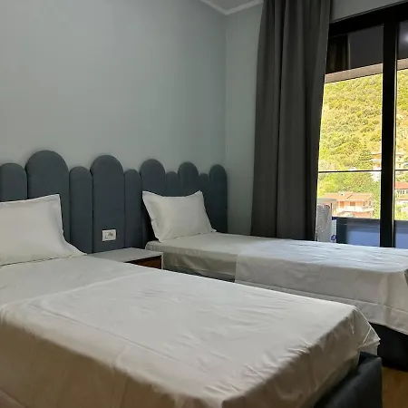 New Modern Flat Seaside Vlore Daire Polisi i Vogel