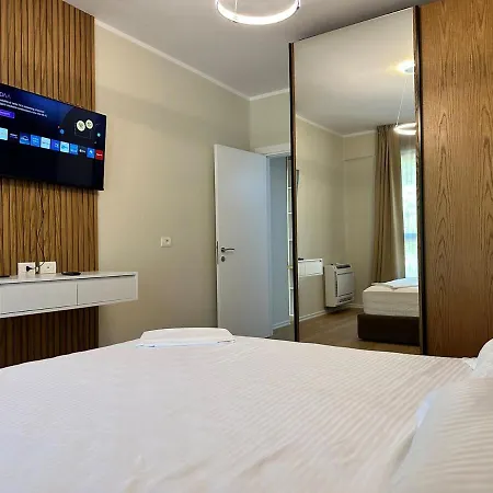 New Modern Flat Seaside Vlore Daire