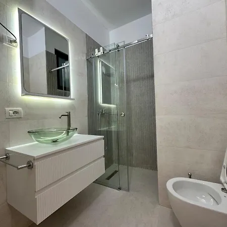 New Modern Flat Seaside Vlore * Polisi i Vogel
